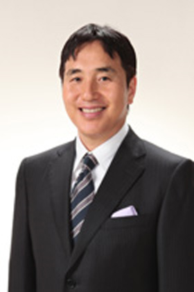 矯正歯科医会会長稲毛滋自
